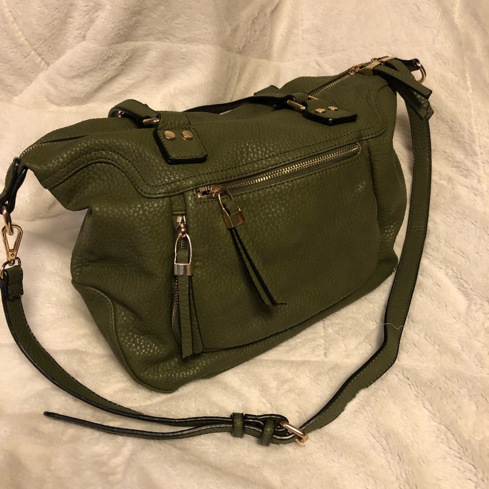 Urban Expressions, Green Shoulder / Crossbody Purse